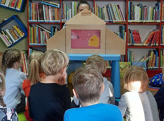 Gr. IV Wycieczka do Biblioteki Miejskiej