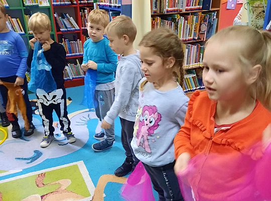 Gr. IV Wycieczka do Biblioteki Miejskiej