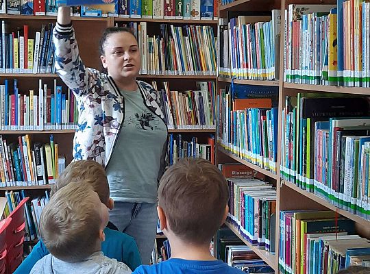 Gr. IV Wycieczka do Biblioteki Miejskiej