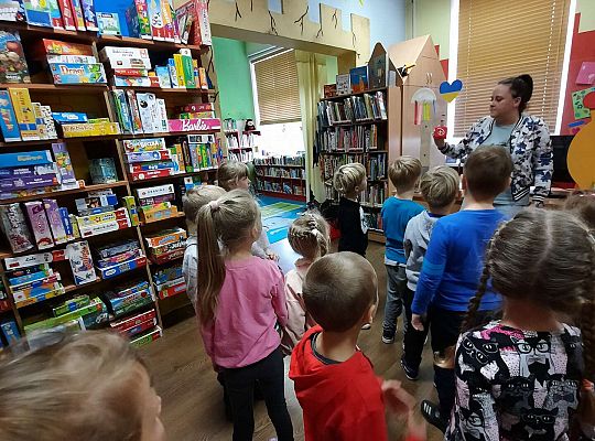 Gr. IV Wycieczka do Biblioteki Miejskiej