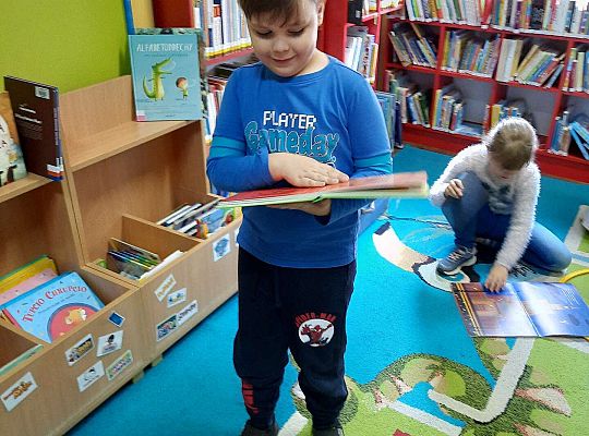 Gr. IV Wycieczka do Biblioteki Miejskiej