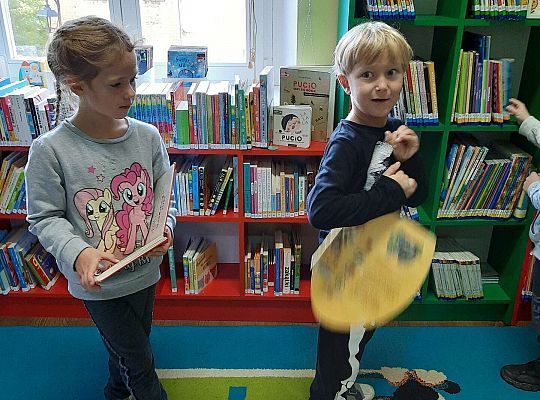 Gr. IV Wycieczka do Biblioteki Miejskiej