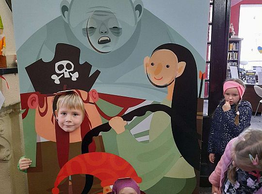 Gr. IV Wycieczka do Biblioteki Miejskiej