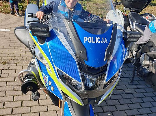 Gr.III Wycieczka do Komendy Powiatowej Policji