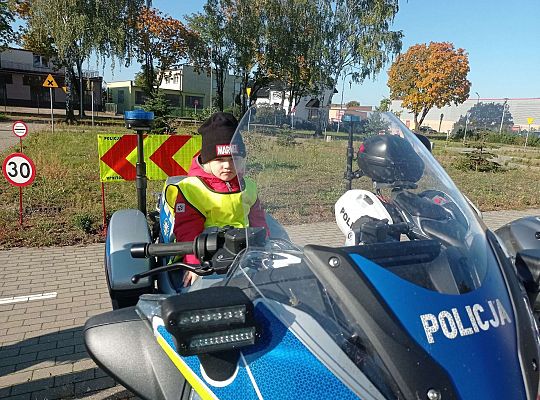 Gr. II Wycieczka do Komendy Powiatowej Policji - "Dzień otwarty"