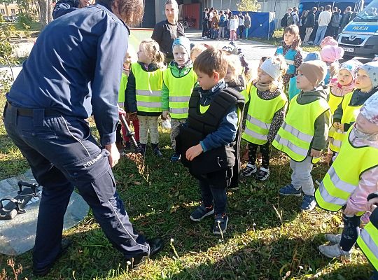 Gr. II Wycieczka do Komendy Powiatowej Policji - "Dzień otwarty"