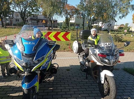 Gr. II Wycieczka do Komendy Powiatowej Policji - "Dzień otwarty"