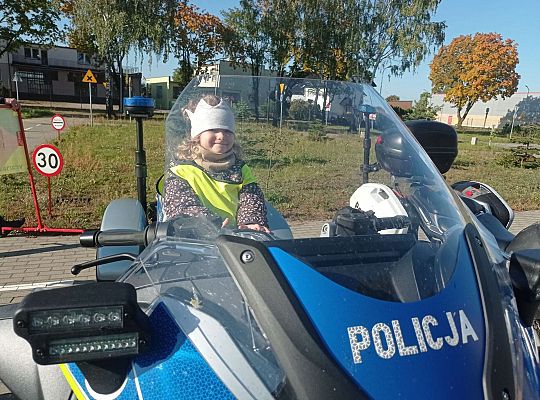 Gr. II Wycieczka do Komendy Powiatowej Policji - "Dzień otwarty"