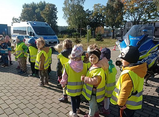 Gr. II Wycieczka do Komendy Powiatowej Policji - "Dzień otwarty"