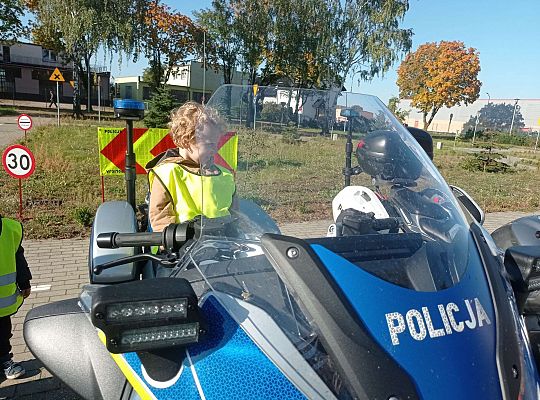 Gr. II Wycieczka do Komendy Powiatowej Policji - "Dzień otwarty"