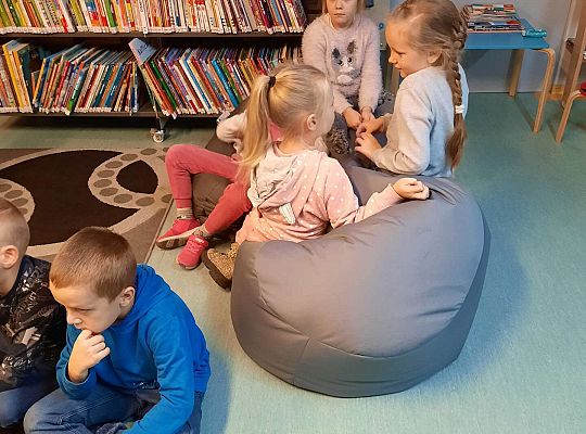 Gr. IV Teatr cieni-kreatywne warsztaty dla dzieci
