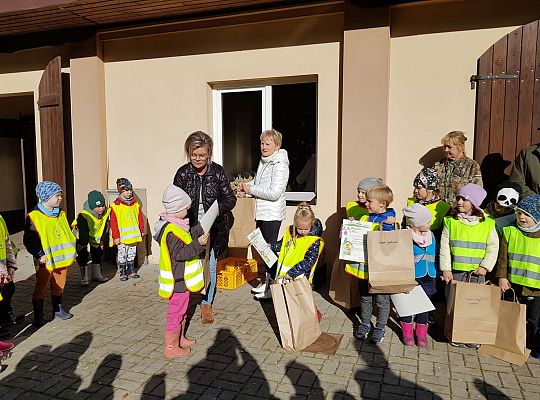 Gr. III i IV Wyjazd do Drętowa oraz rozstrzygnięcie konkursu na budkę dla ptaków