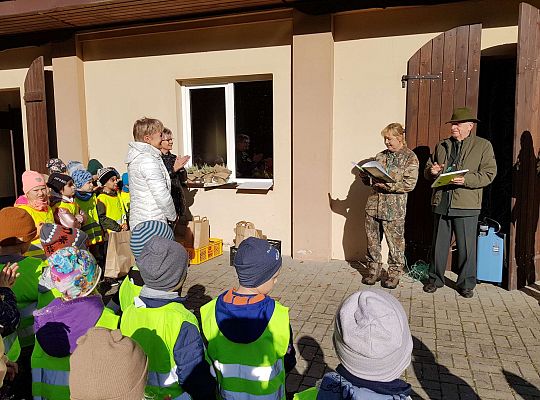 Gr. III i IV Wyjazd do Drętowa oraz rozstrzygnięcie konkursu na budkę dla ptaków