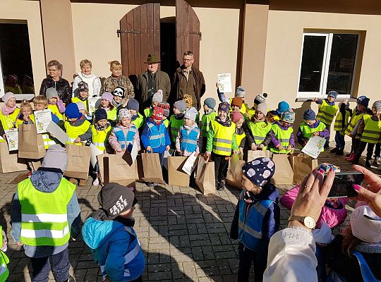 Wycieczka do Drętowa- poznajemy las, pracę leśniczego oraz sokolnika