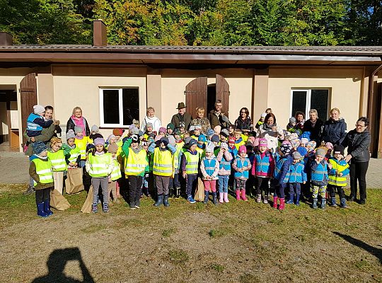 Wycieczka do Drętowa- poznajemy las, pracę leśniczego oraz sokolnika