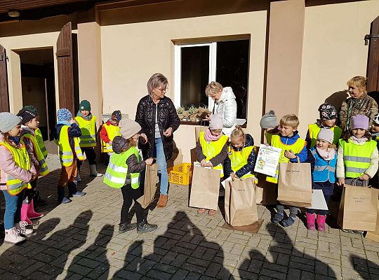 Wycieczka do Drętowa- poznajemy las, pracę leśniczego oraz sokolnika