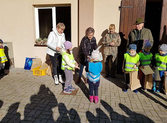 Wycieczka do Drętowa- poznajemy las, pracę leśniczego oraz sokolnika