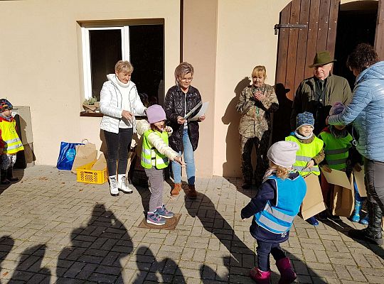 Wycieczka do Drętowa- poznajemy las, pracę leśniczego oraz sokolnika