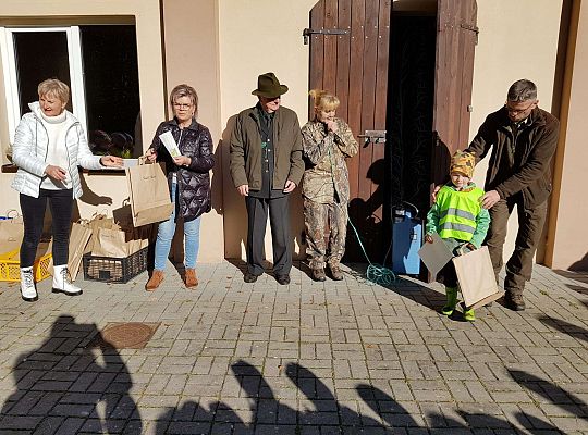 Wycieczka do Drętowa- poznajemy las, pracę leśniczego oraz sokolnika