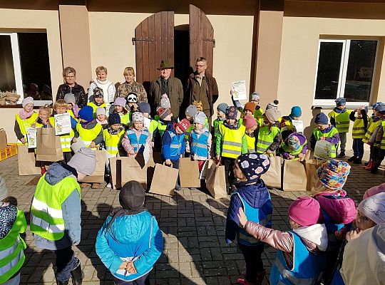 Wycieczka do Drętowa- poznajemy las, pracę leśniczego oraz sokolnika