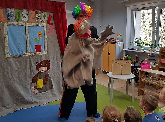 Teatrzyk pt. "Waśnie i baśnie"