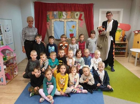 Teatrzyk pt. "Waśnie i baśnie"