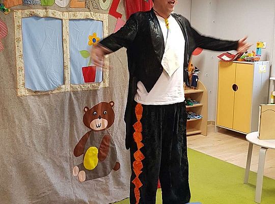 Teatrzyk pt. "Waśnie i baśnie"