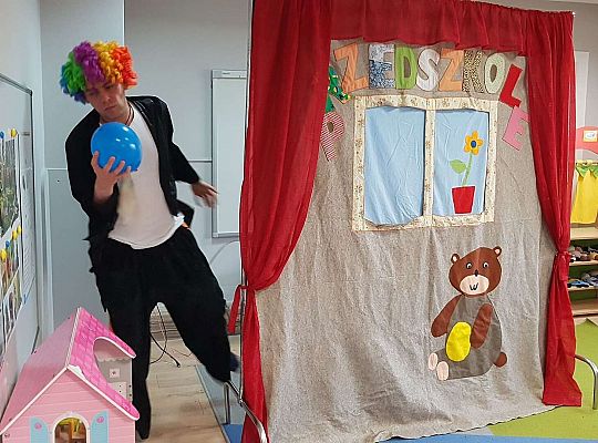 Teatrzyk pt. "Waśnie i baśnie"