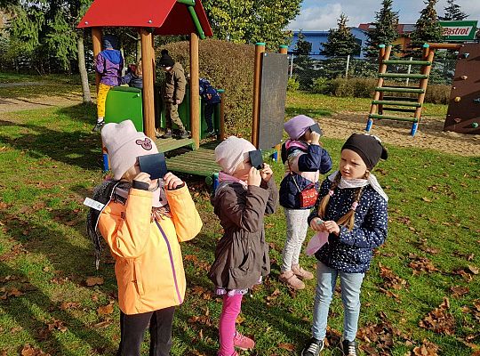 Gr. III i IV Oglądamy zaćmienie Słońca