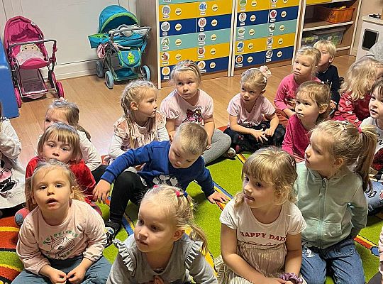 Gr. I i II Teatrzyk "Księżniczka na ziarnku grochu"