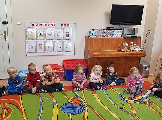 Gr. II "Jacek, mucha i trzy smoki"