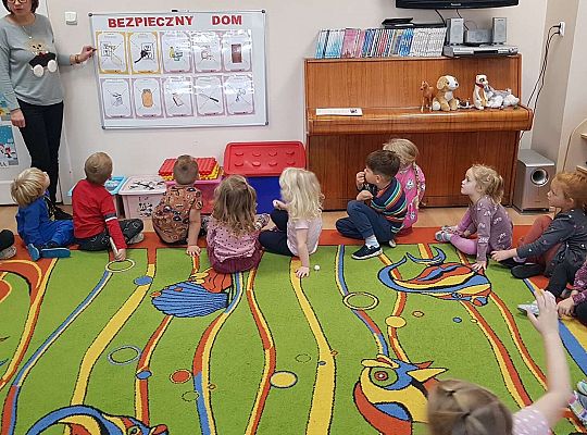 Gr. II "Jacek, mucha i trzy smoki"