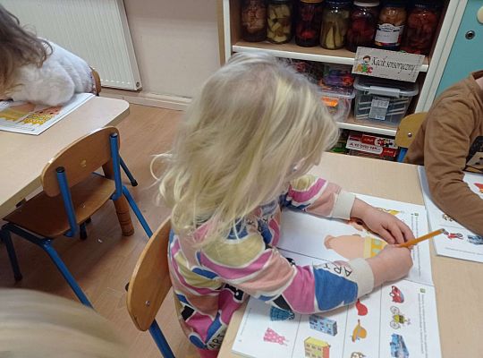 Gr. II Bawimy się w Króla i Królową