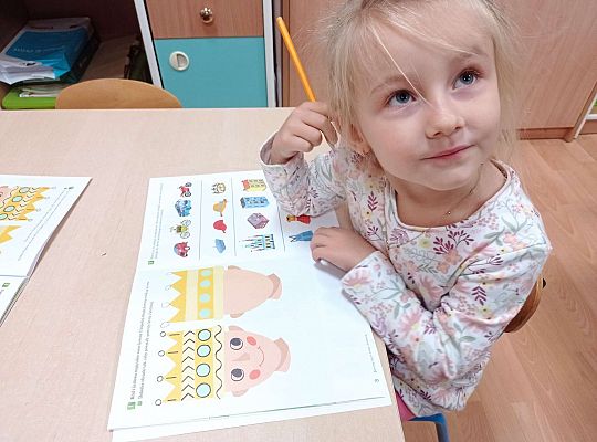 Gr. II Bawimy się w Króla i Królową