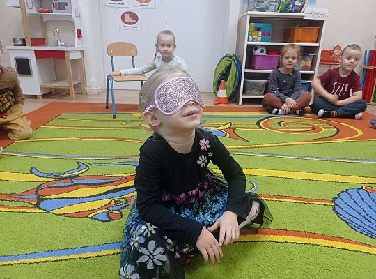 Gr. II Bawimy się w Króla i Królową