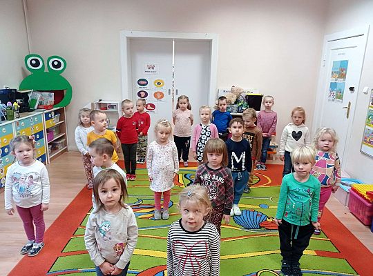 Gr. II Bawimy się w Króla i Królową