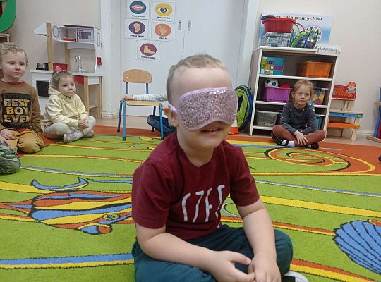 Gr. II Bawimy się w Króla i Królową