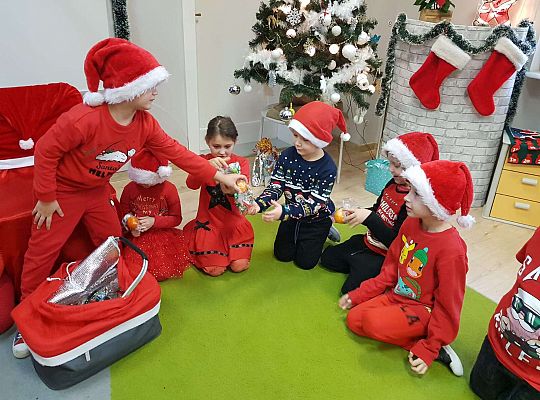 Gr. IV Mikołajki oraz imieniny Mikołaja