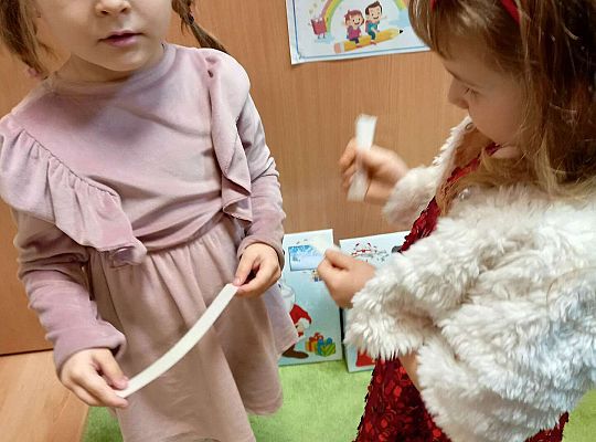 Gr. I Świąteczne życzenia oraz wspólna Wigilia.