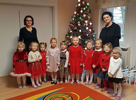 Gr. II Świąteczne życzenia oraz wspólna Wigilia