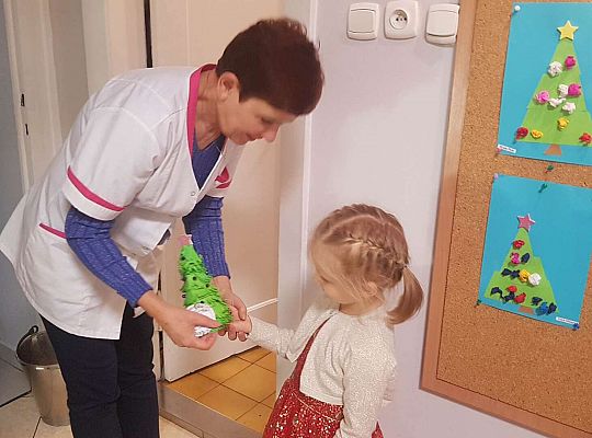 Gr. II Świąteczne życzenia oraz wspólna Wigilia