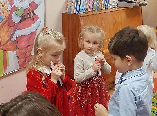 Gr. II Świąteczne życzenia oraz wspólna Wigilia