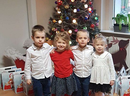 Gr. II Świąteczne życzenia oraz wspólna Wigilia