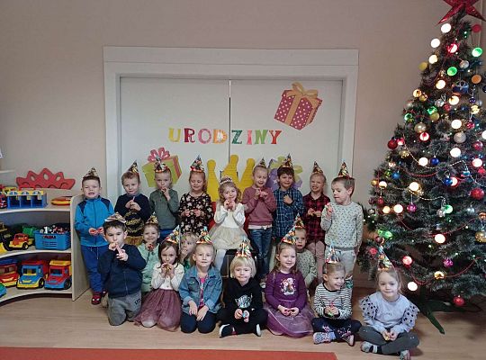 Zdjęcie grupowe z jubilatką