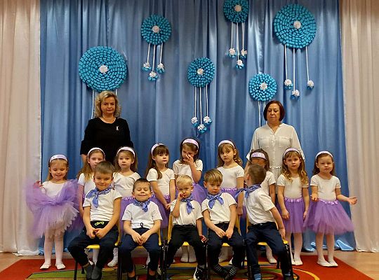 Zdjęcie grupowe przed występem