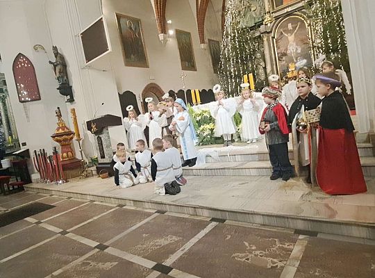 Pasterze składają hołd Świętej Rodzinie