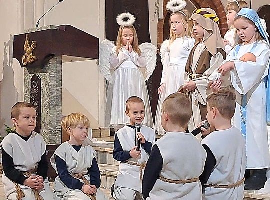 Pasterze składają hołd Świętej Rodzinie