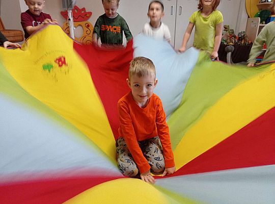 Jubilat na chuście animacynjej