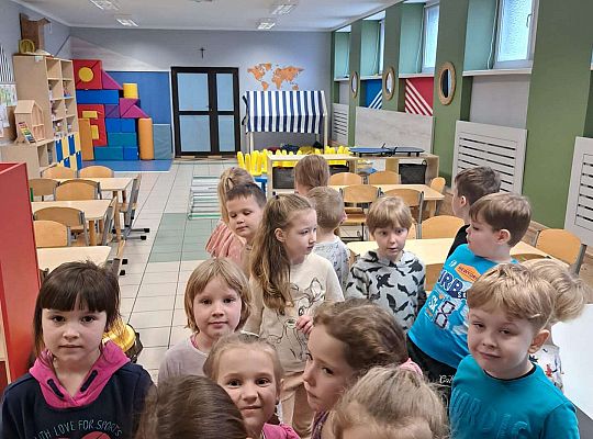 Zwiedzamy klasę szkolną