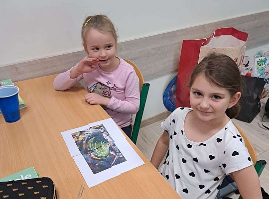 Badamy jak to jest siedzieć  w ławce szkolnej